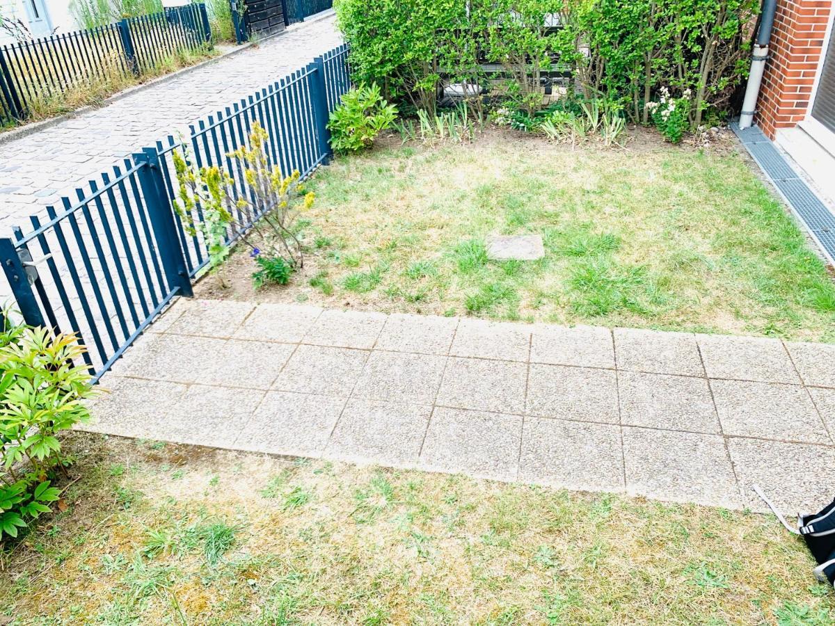 80m2-maison Des Quais - Parking - Jardinet